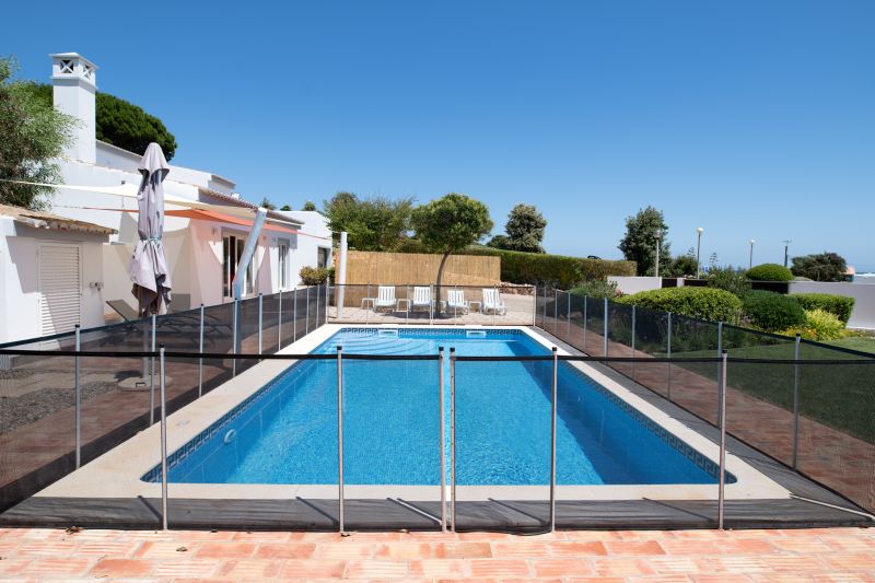 Best Pool Safety Fence Contractors in Huntsville, AL